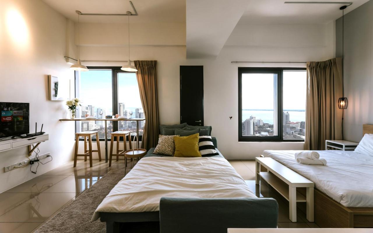 Muji Studio 2 - Seaview At 218 Tropicana Near Komtar Food Heaven With Netflix & Tv Box George Town  Kültér fotó